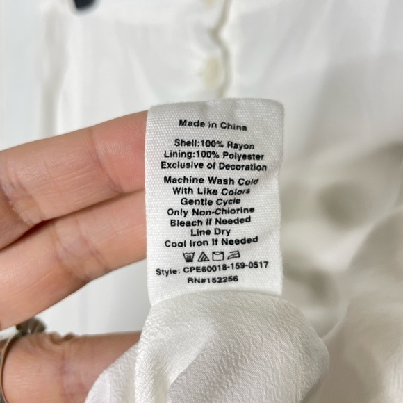 Avec Les Filles Button Down White Rayon Skirt 442 - Picture 5 of 7